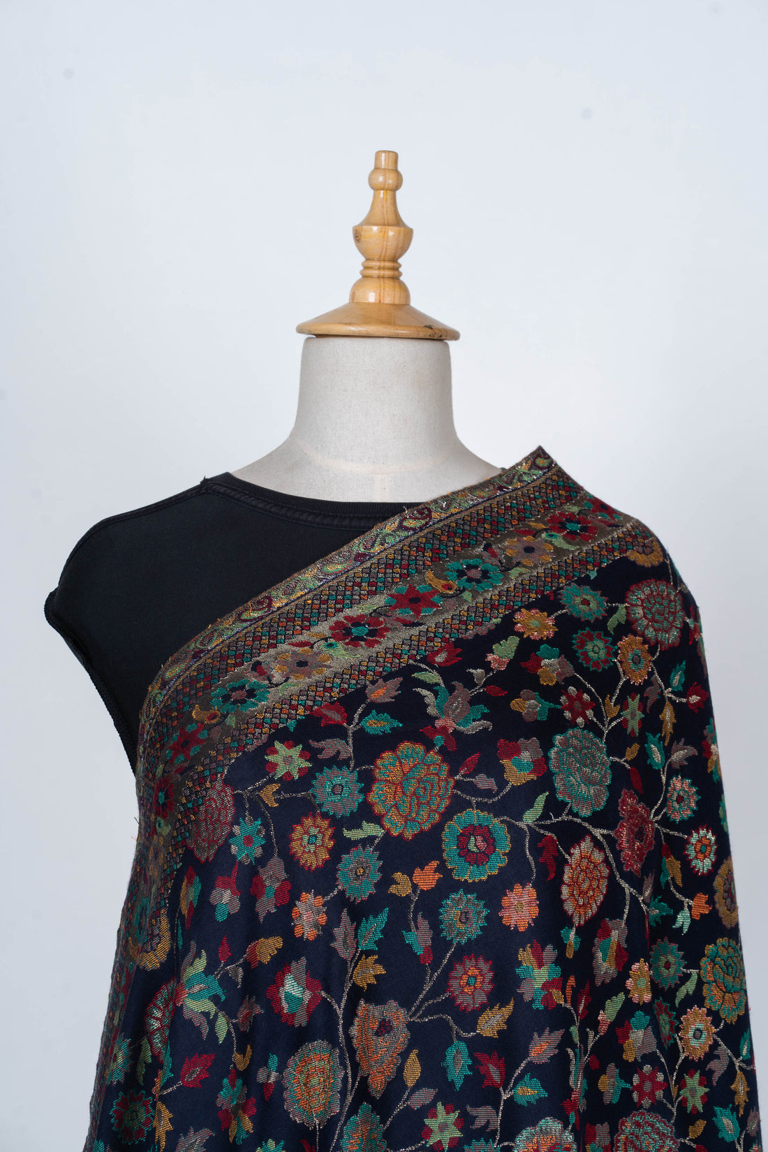 Black Summer kani Shawl with Intricate Floral Patterns