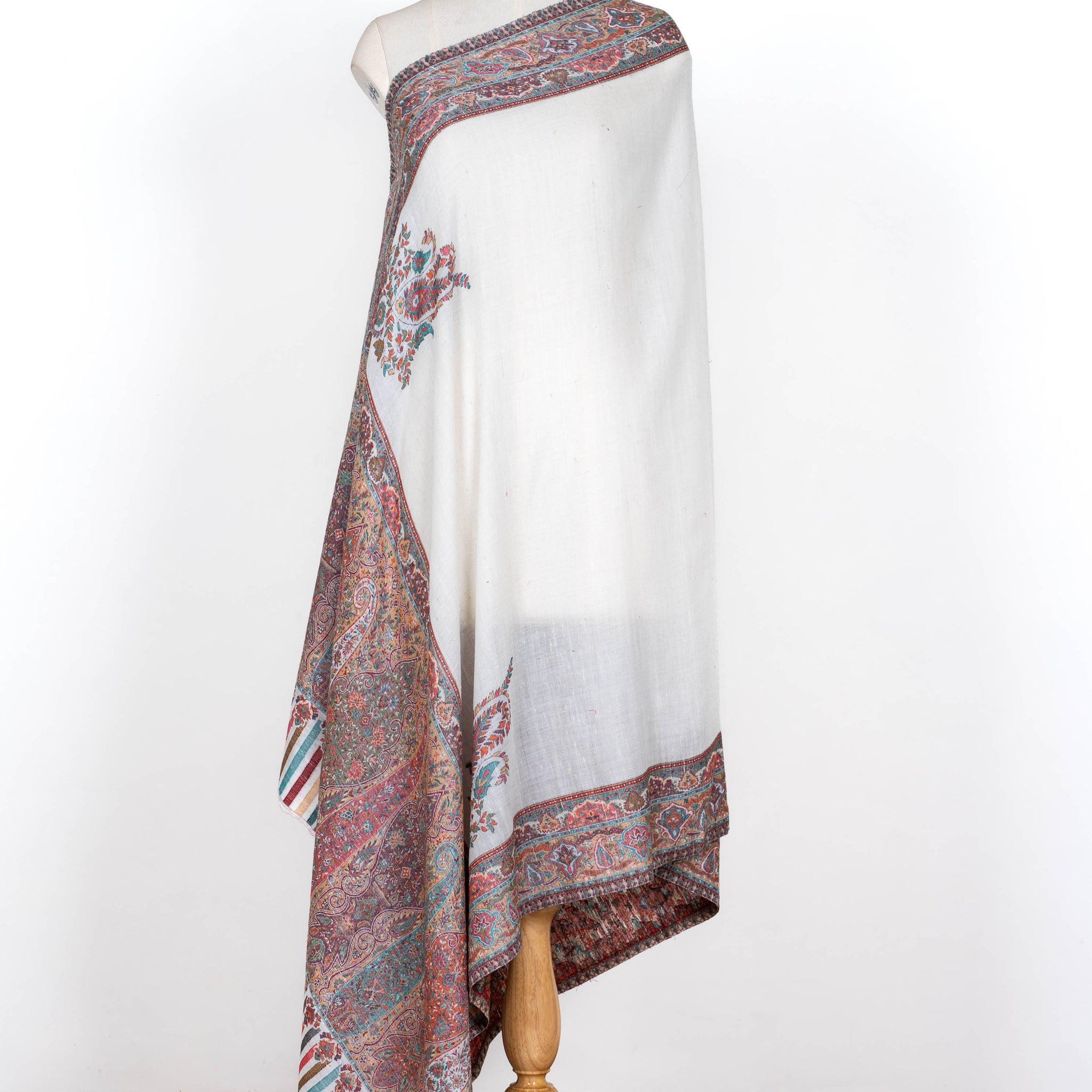 Classic Ivory Wool Shawl with Paisley Elegance