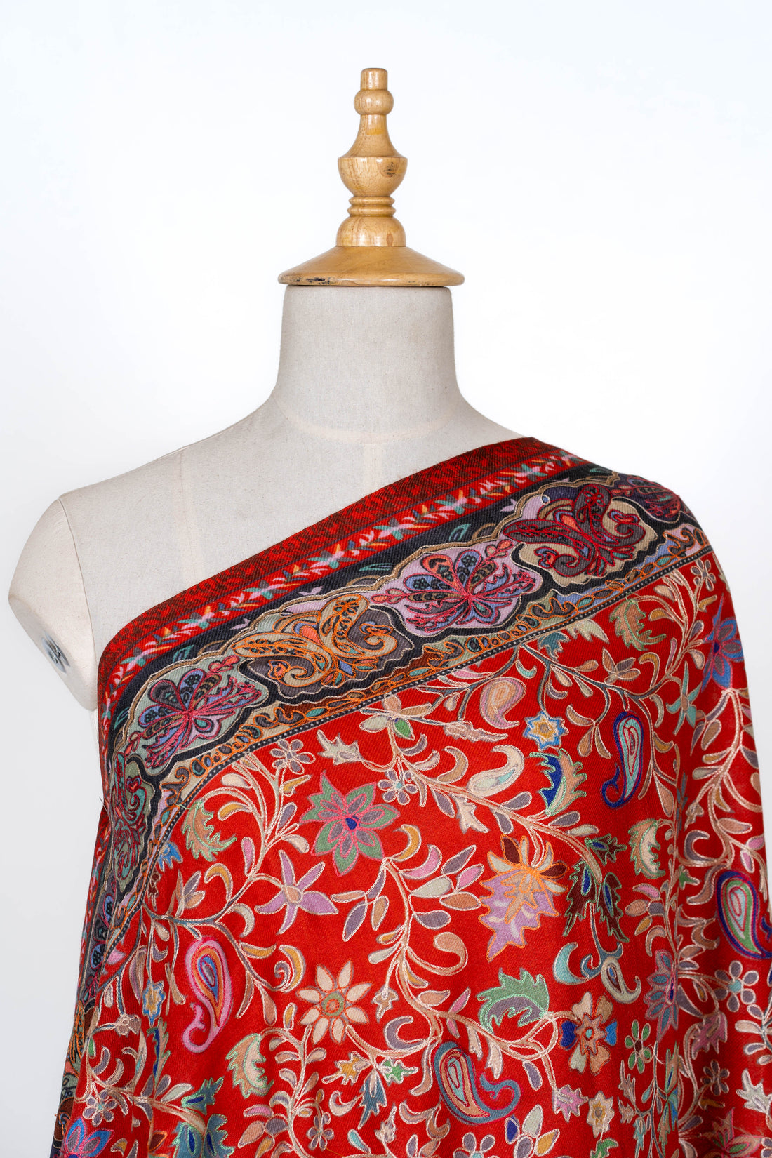 Crimson Bloom Wool Shawl with Vibrant Floral Detailing